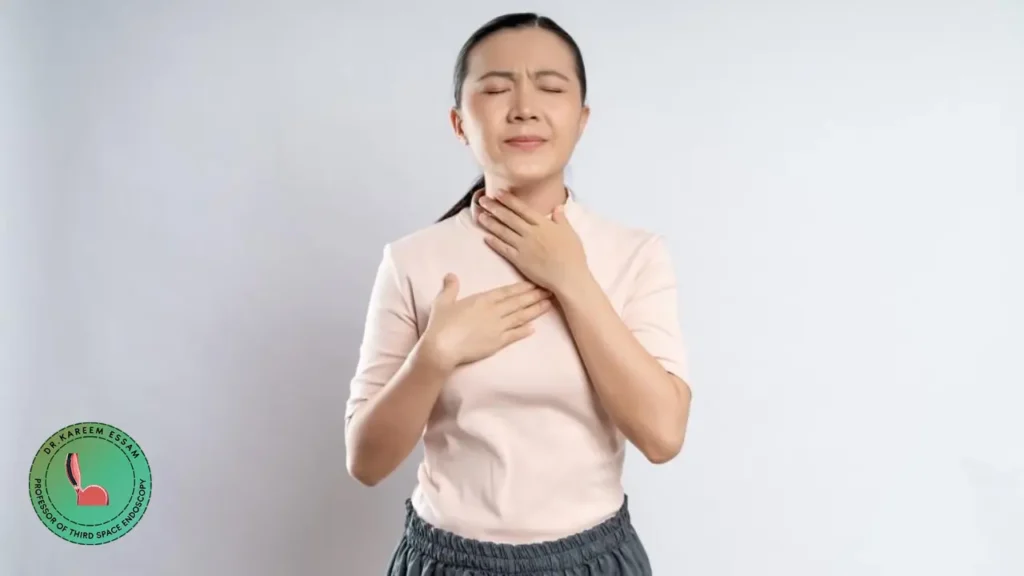 أعراض انسداد المريء عند الكبار